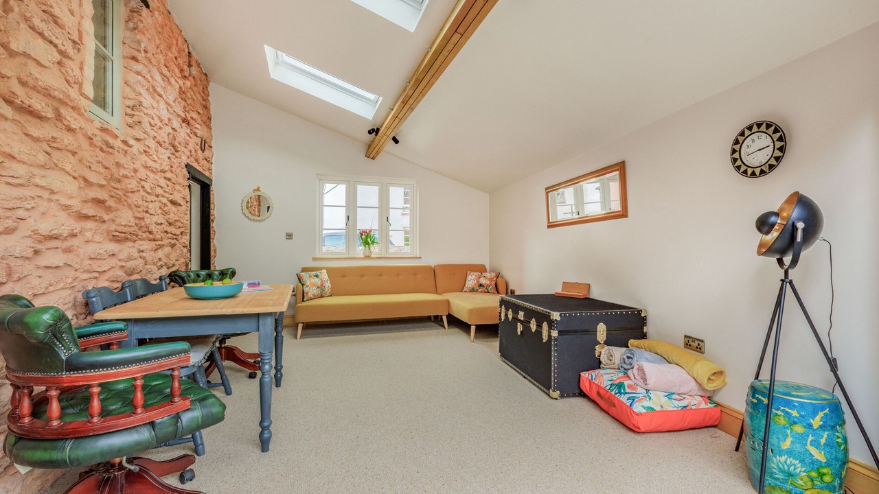 Photo of Bedroom in Roadwater