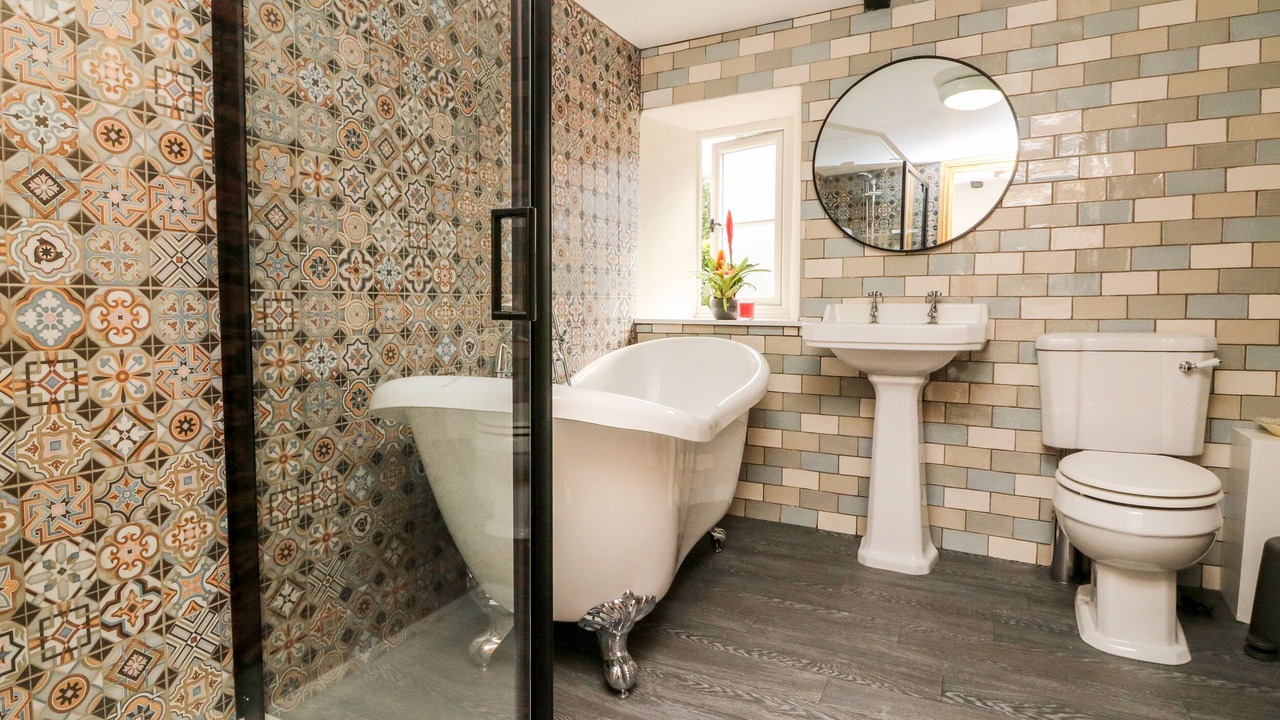 Photo of Bathroom in Roadwater