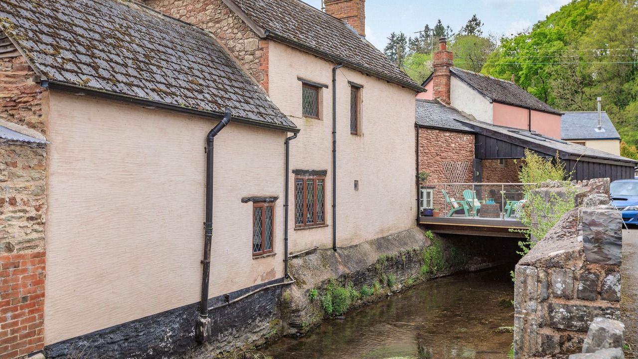 Photo of Others in Roadwater