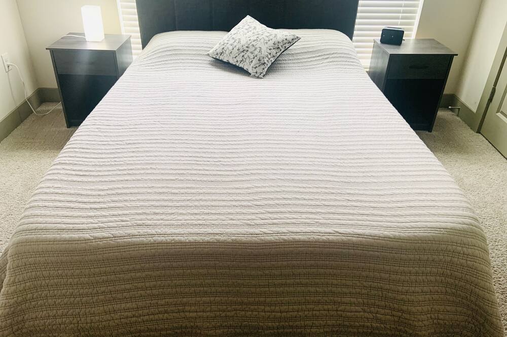 Photo of Bedroom in Carrollton