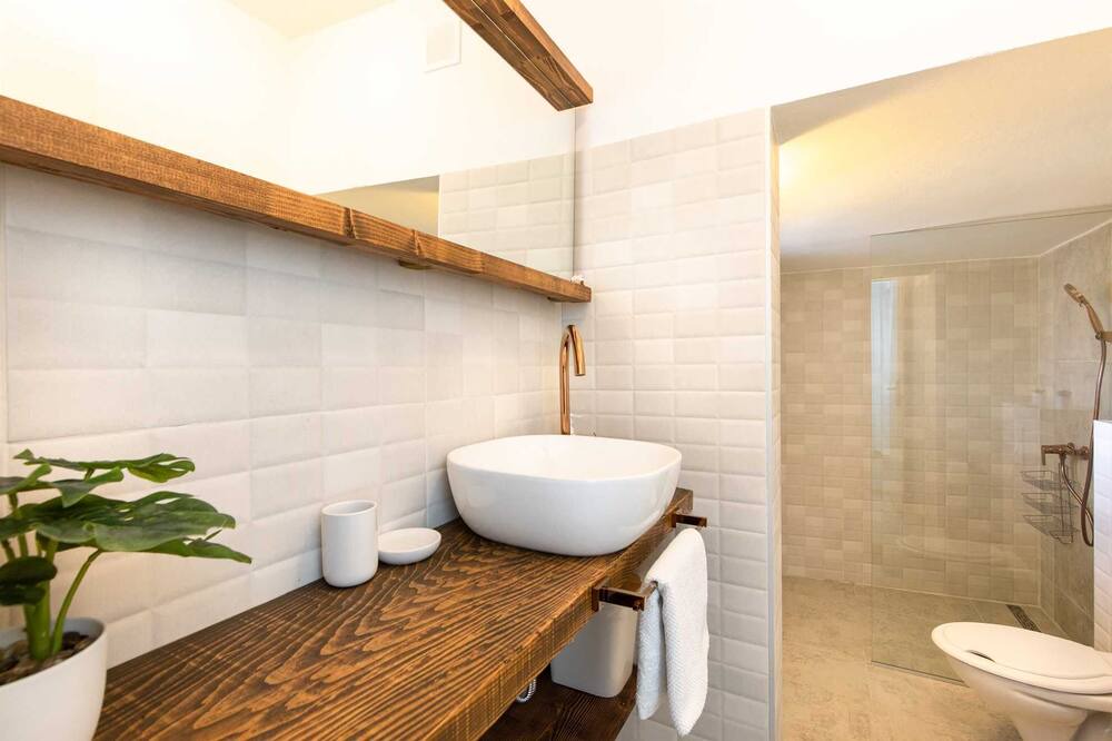 Photo of Bathroom in Sveti Vid Dobrinjski