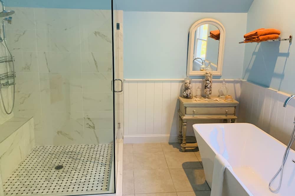 Photo of Bathroom in Wading River
