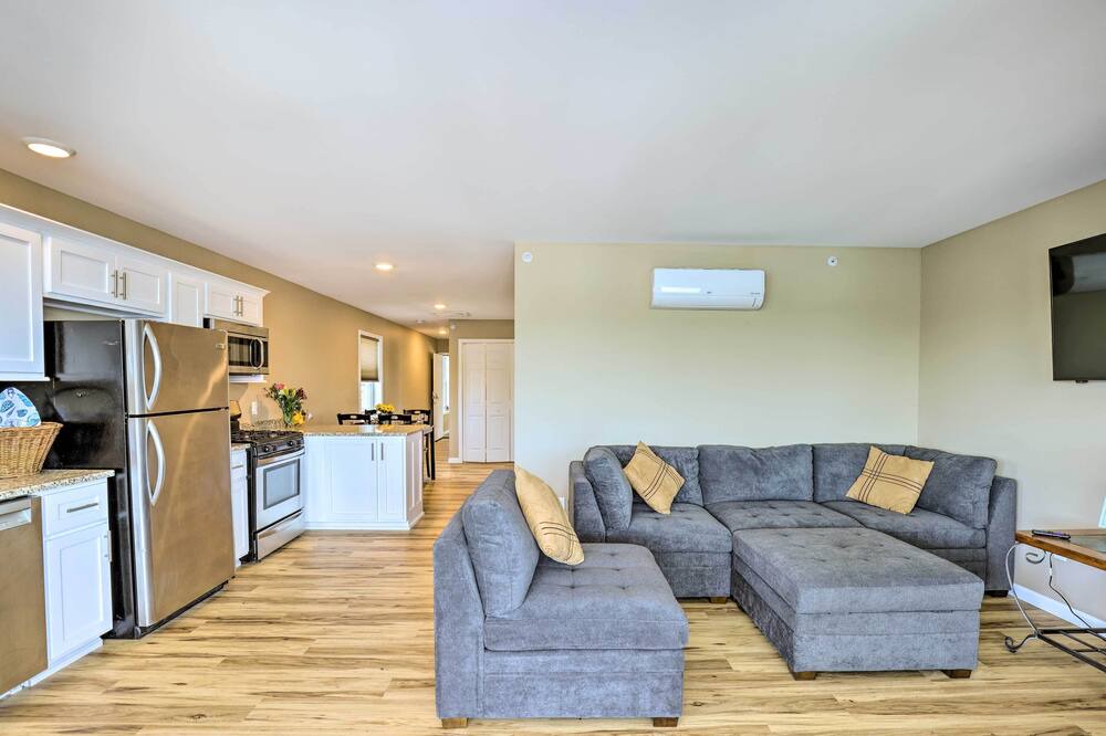 Photo of Livingroom in Conesus