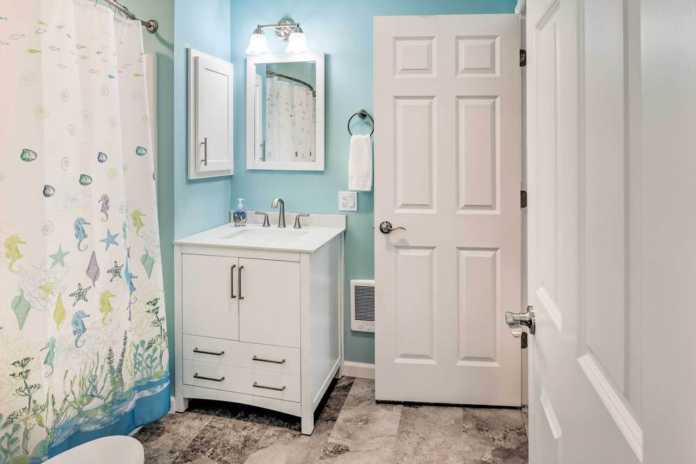 Photo of Bathroom in Conesus