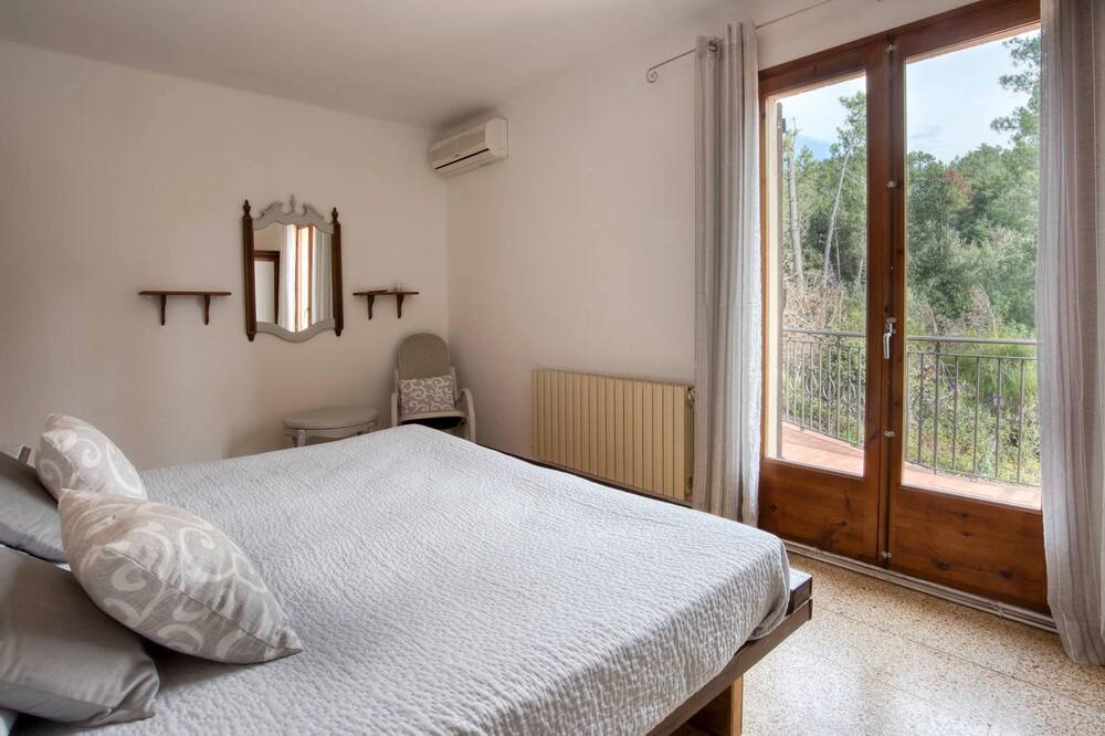 Photo of Bedroom in Arbucies