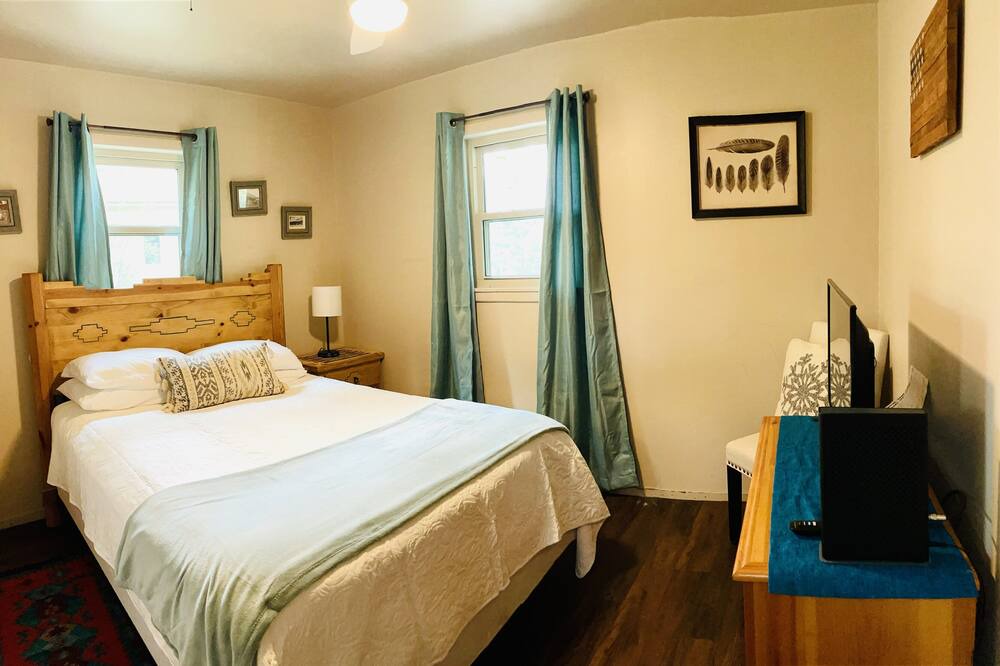 Photo of Bedroom in Ruidoso
