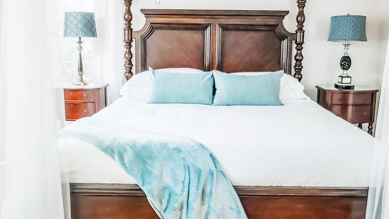 Photo of Bedroom in Williamsburg