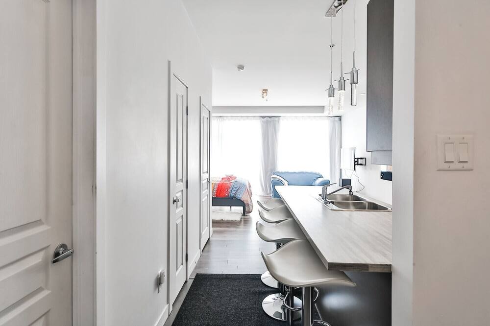 Photo of Bedroom in Laval