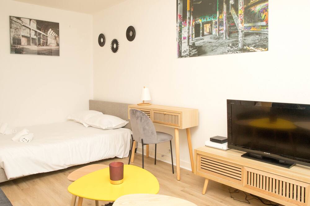 Photo of Bedroom in Poitiers