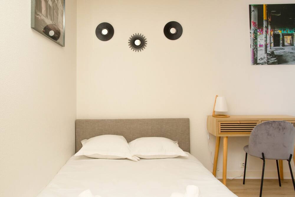 Photo of Bedroom in Poitiers