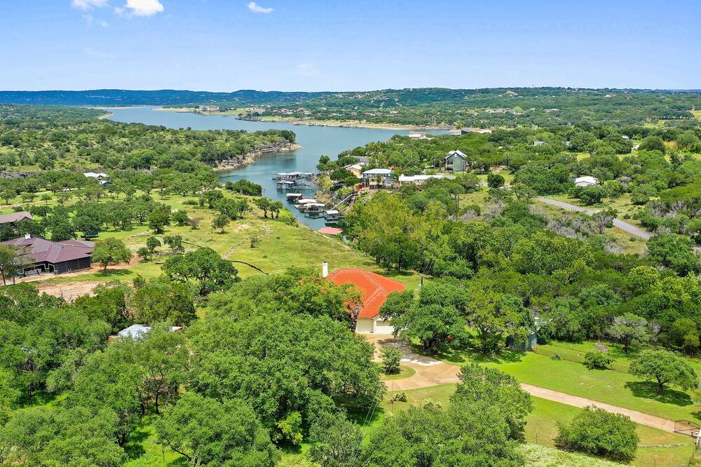 Photo of Outdoor in Spicewood