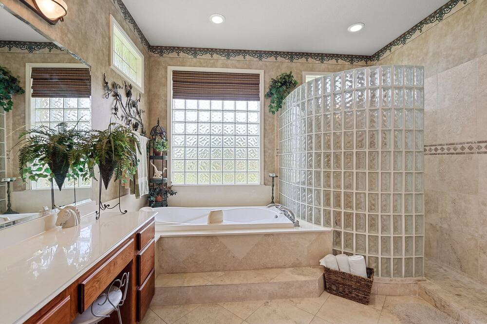 Photo of Bathroom in Spicewood