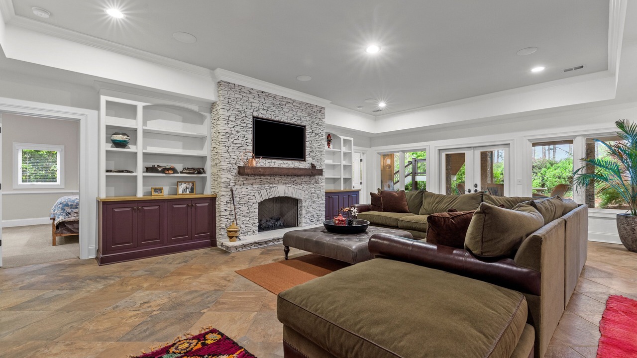 Photo of Livingroom in Lemon Springs