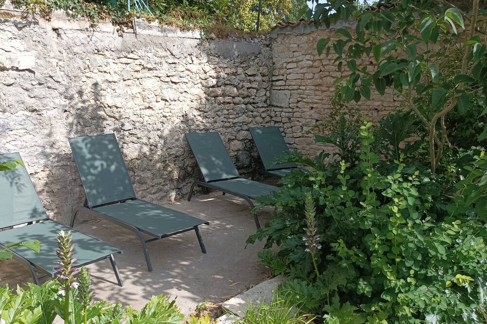 Photo of Patio Balcony in Cozes