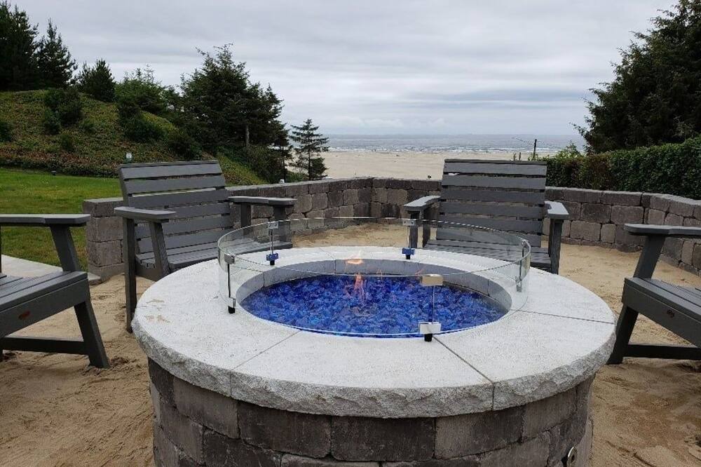 Photo of Others in Newport