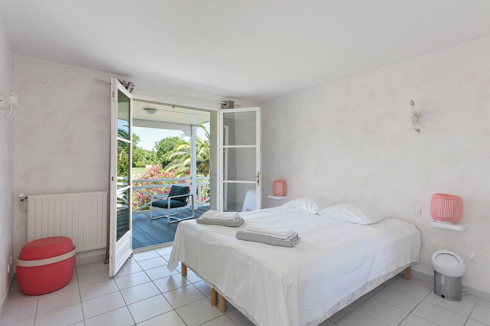 Photo of Bedroom in Baillargues