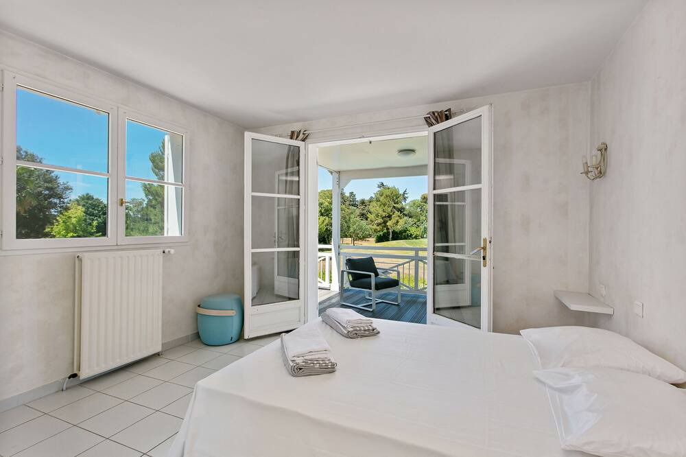 Photo of Bedroom in Baillargues