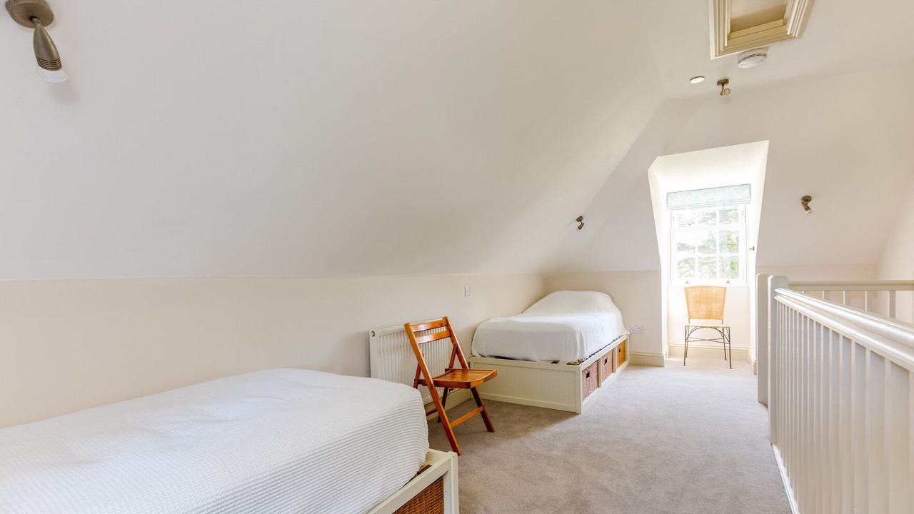 Photo of Others in Rock