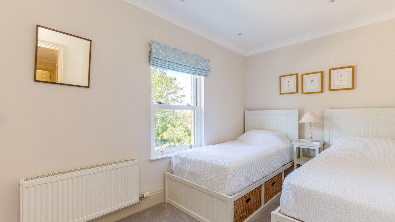 Photo of Others in Rock