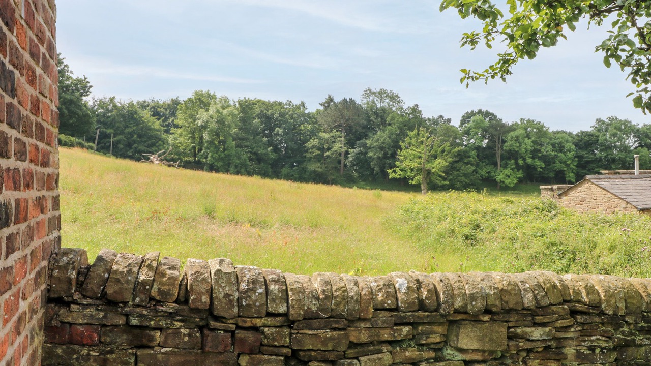 Photo of Others in Kerridge