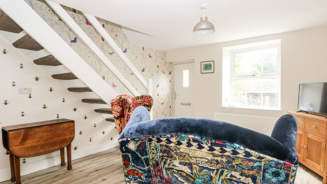 Photo of Others in Kerridge