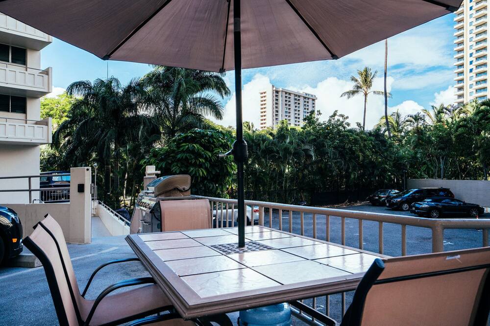 Photo of Others in Downtown Honolulu