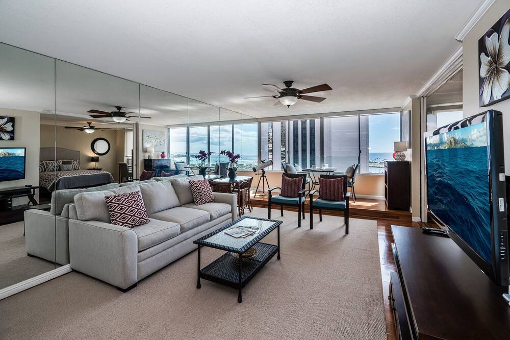 Photo of Bedroom in Downtown Honolulu