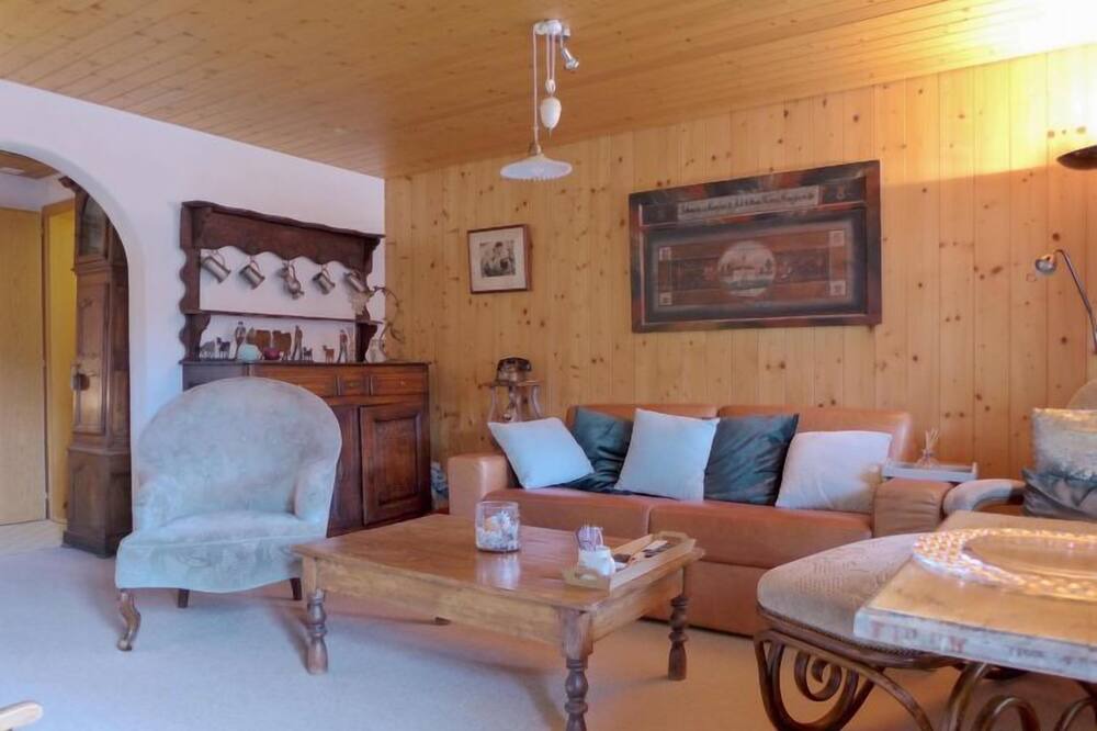 Photo of Livingroom in Zweisimmen