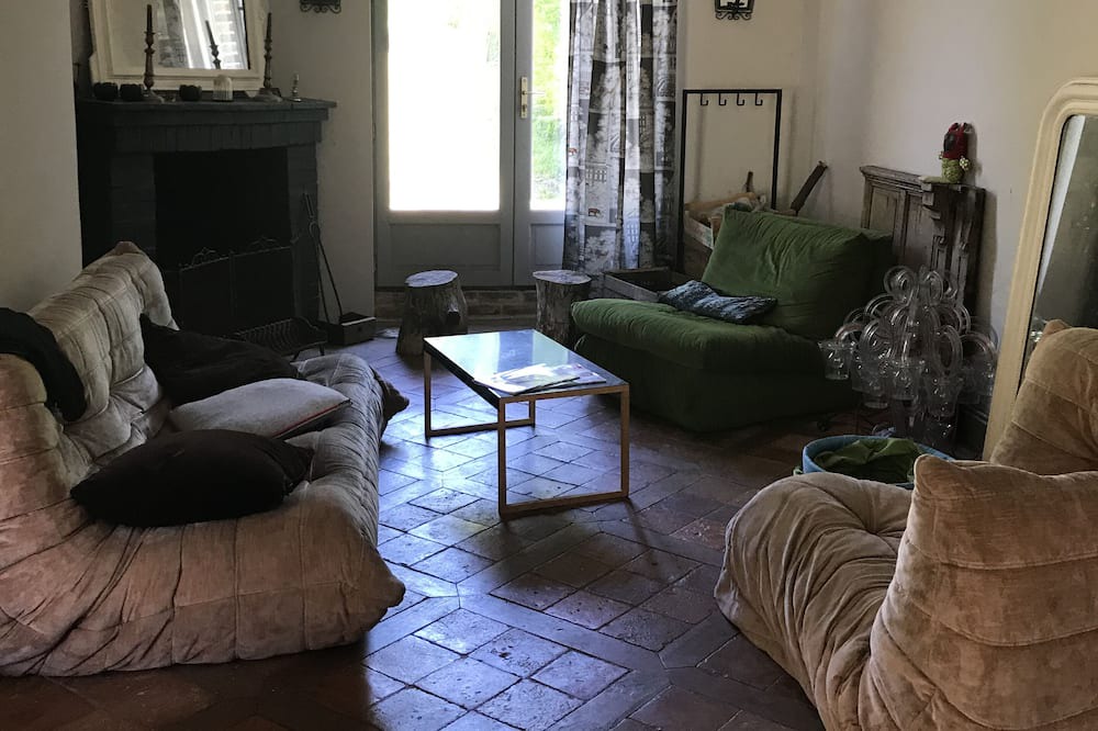 Photo of Livingroom in Feings