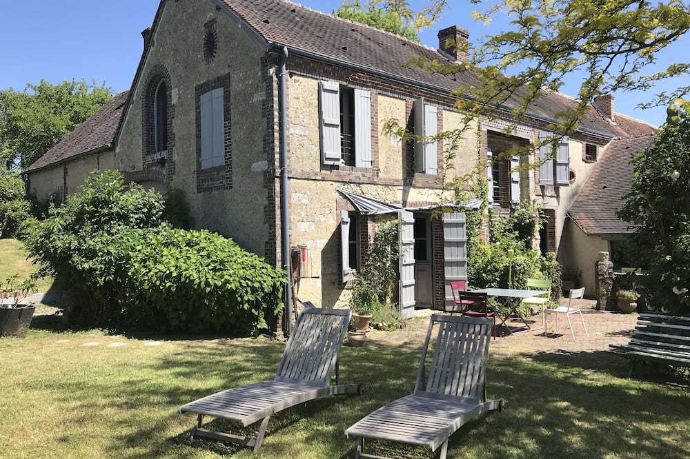 Photo of Outdoor in Feings