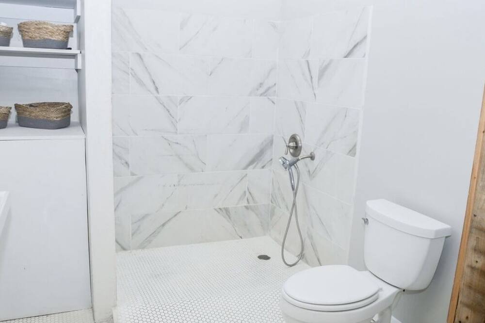 Photo of Bathroom in Breaux Bridge
