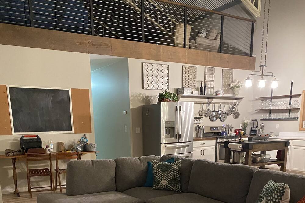 Photo of Livingroom in Breaux Bridge
