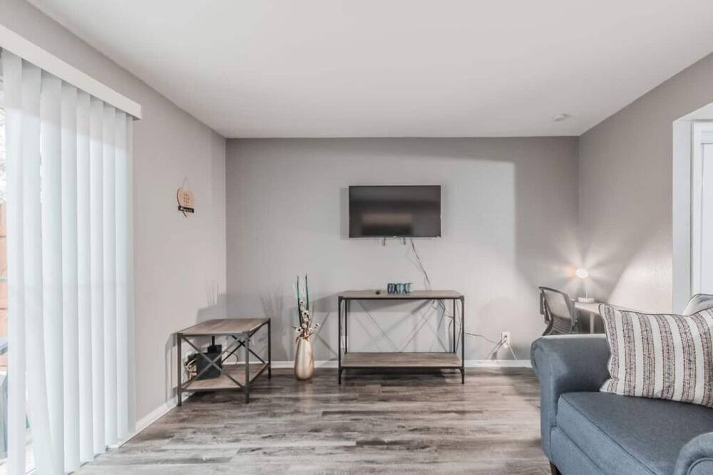 Photo of Livingroom in Fort Worth