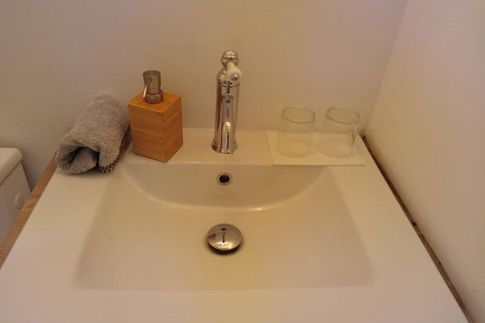 Photo of Bathroom in Sabran