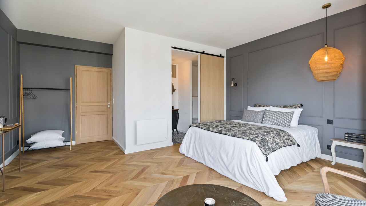 Photo of Others in Bayonne