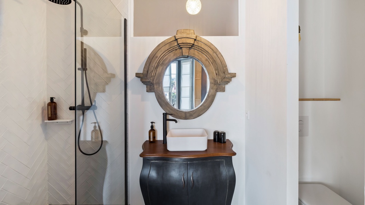 Photo of Bedroom in Bayonne