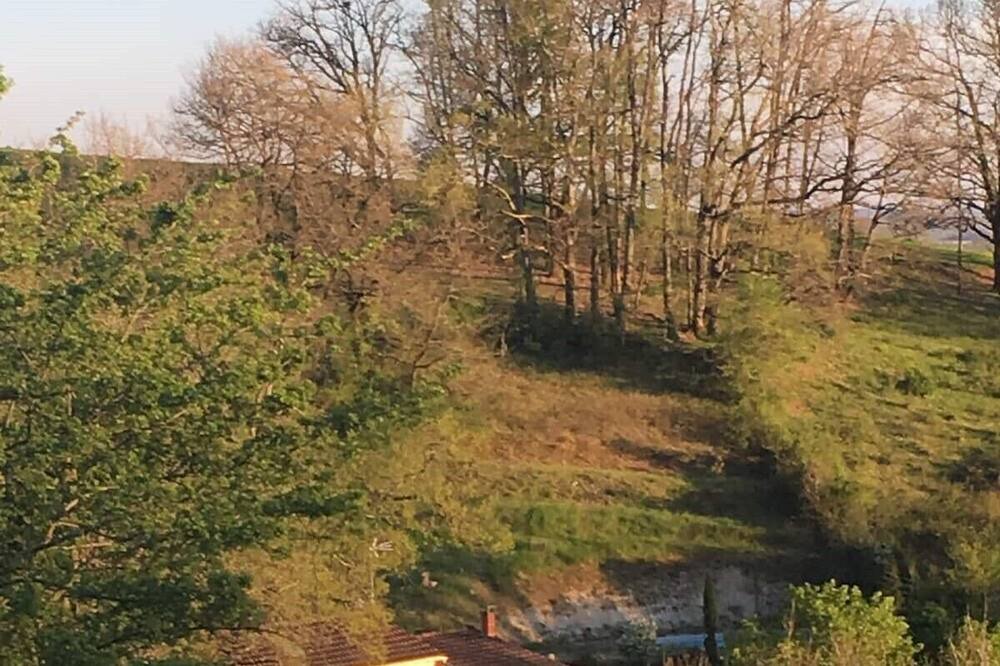 Photo of Outdoor in Clermont-Soubiran