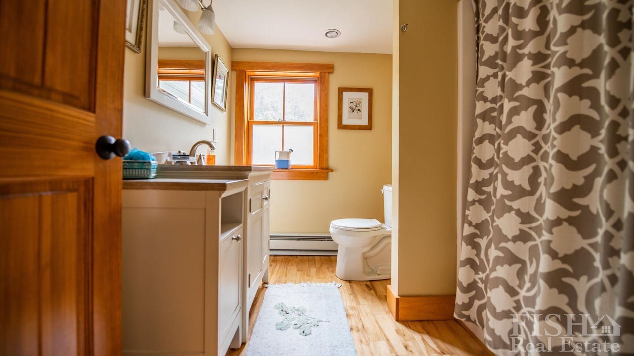 Photo of Others in Eagles Mere