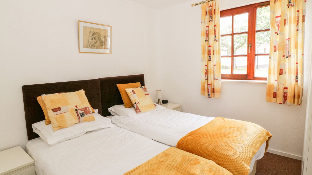 Photo of Others in Dailly