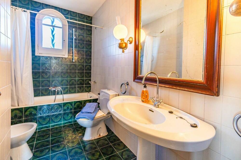 Photo of Bathroom in Vilanova del Valles