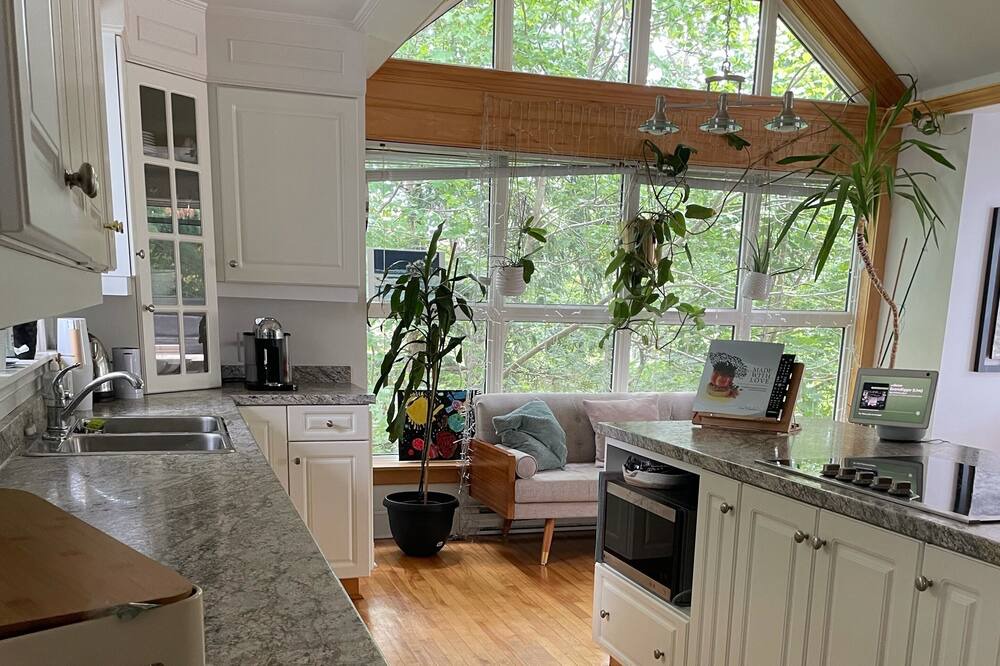 Photo of Kitchen in West End