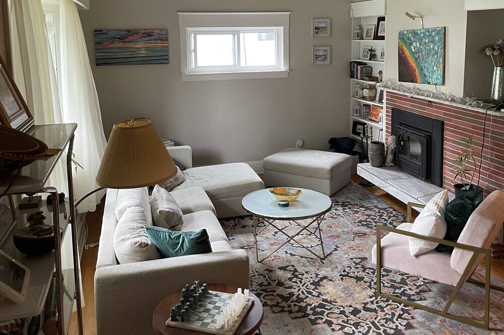 Photo of Livingroom in West End