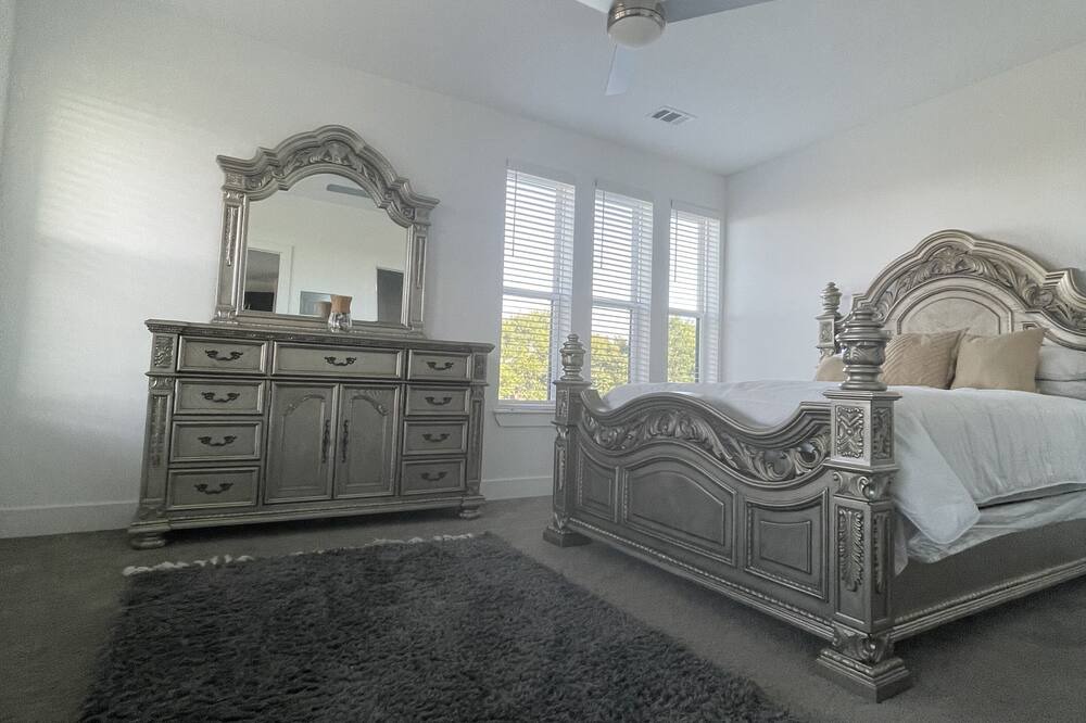 Photo of Bedroom in Reynoldstown