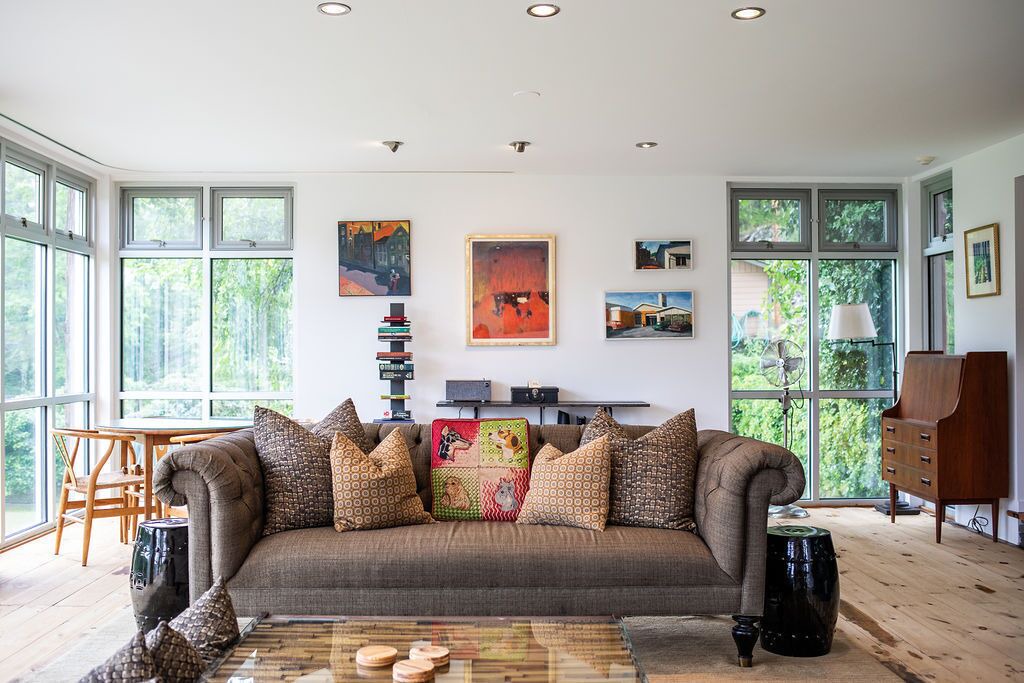 Photo of Others in Hurley