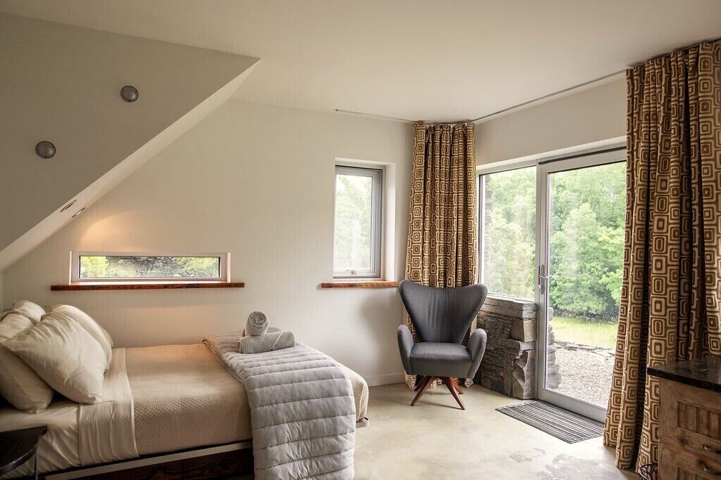 Photo of Others in Hurley