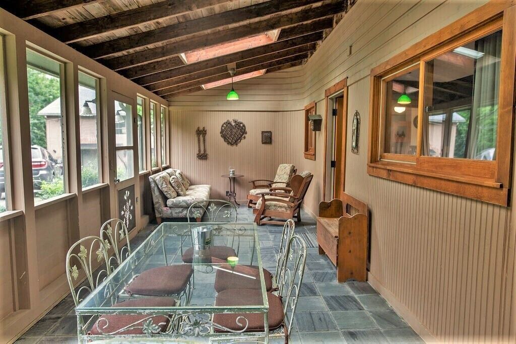 Photo of Others in Hurley