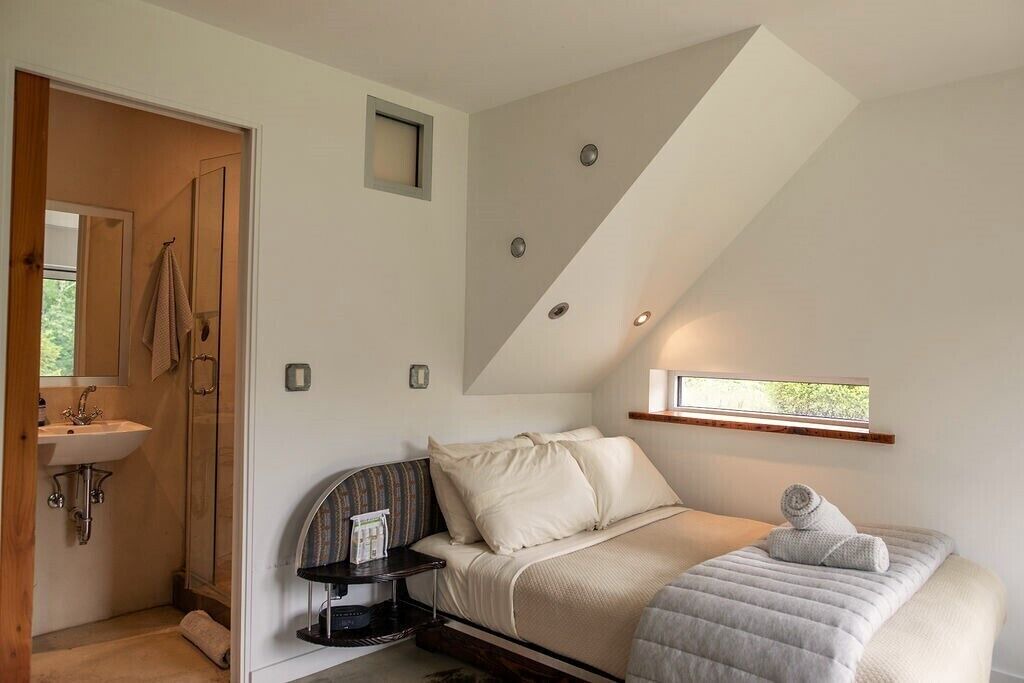 Photo of Others in Hurley