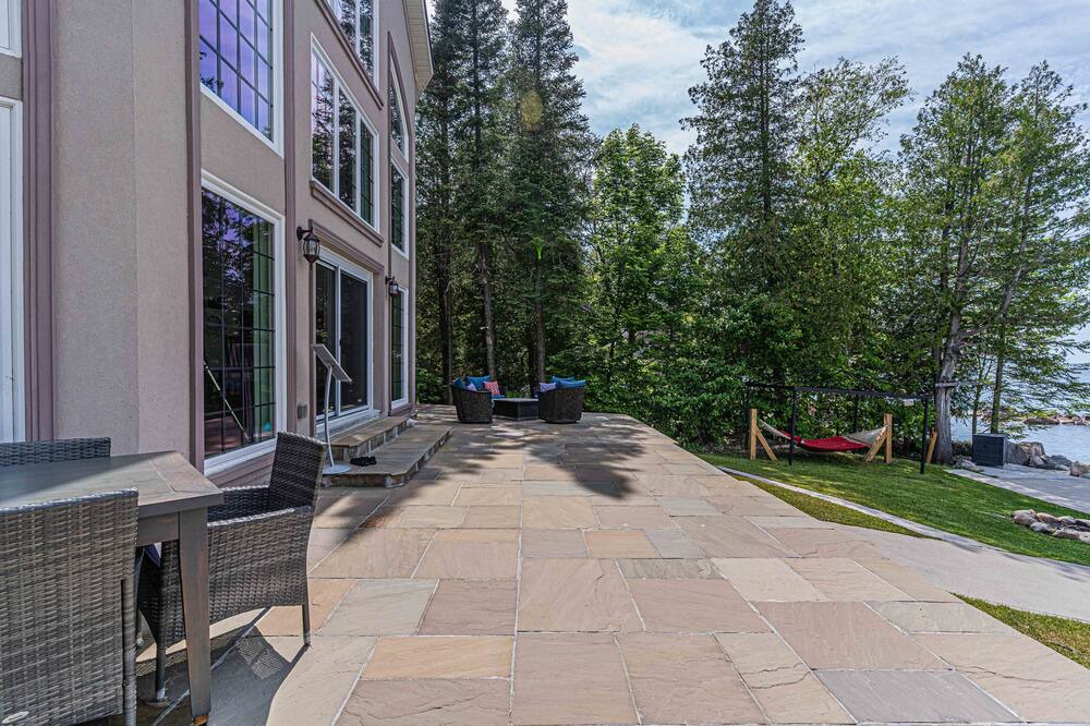 Photo of Outdoor in Tiny