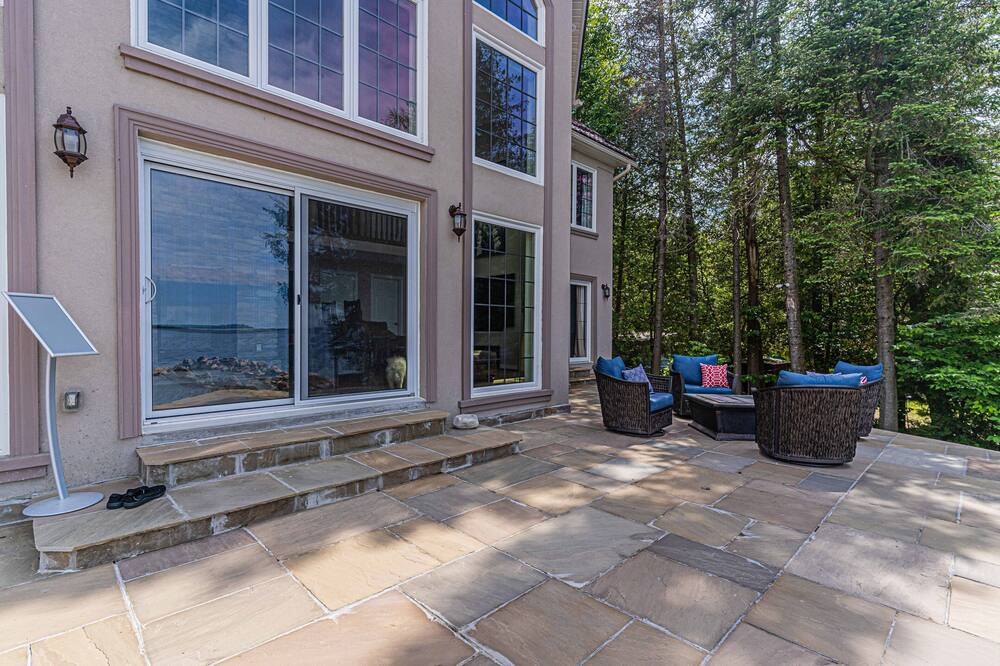 Photo of Outdoor in Tiny