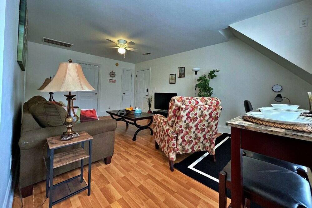 Photo of Livingroom in Southside
